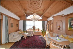 Begum's Palace in Munich - 120qm of Spacious Elegance